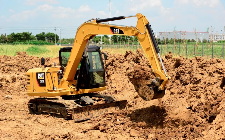 Земляные работы в Москве и области | Аренда спецтехники